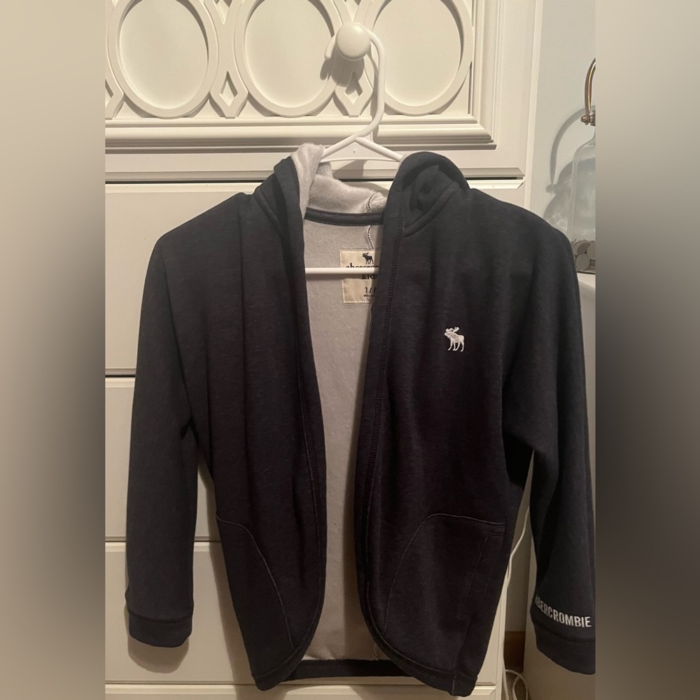 Abercrombie kids soft cardigan